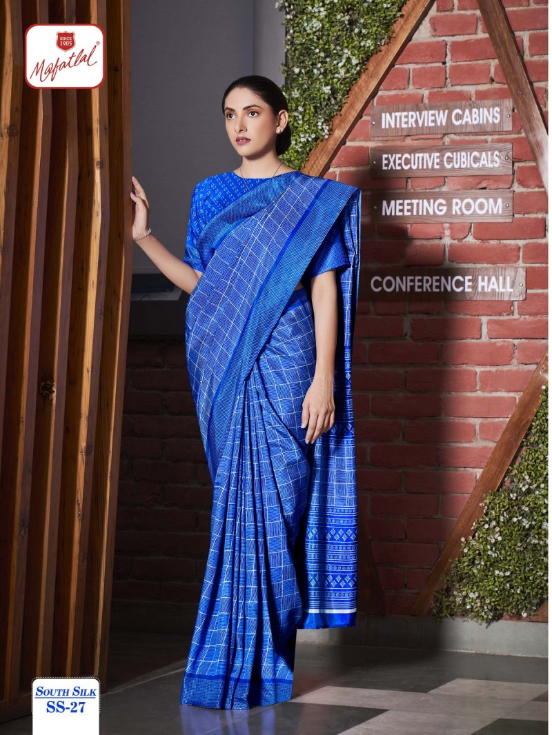 Beige With Blue Border Tripura Cotton Uniform Saree at Rs 750.00 |  यूनिफार्म साड़ी - Uniform Sarees Corp, Bengaluru | ID: 2850623253791